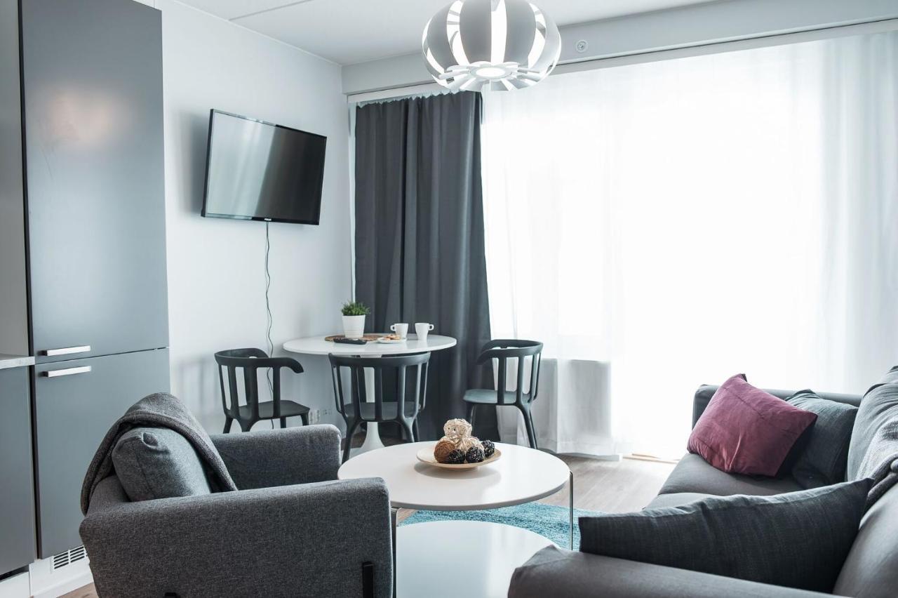 Forenom Serviced Apartments Vantaa Neilikkatie Exterior foto